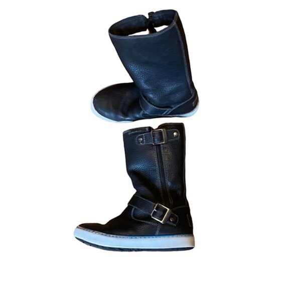 UGG | Black Leather Zipper Boots | Size 5 - Picture 2 of 11